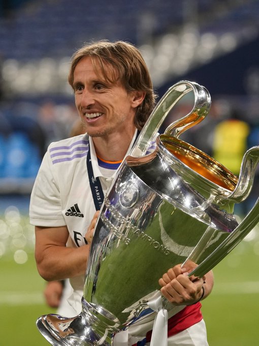 英超本周最佳阵容：曼城三人表现出色，但布鲁诺抢尽风头