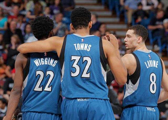 少年网球运 少年网球运