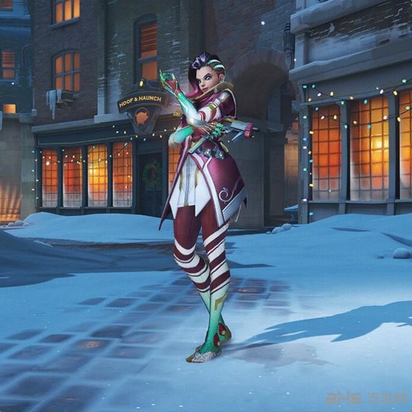 网球添上浓 网球添上浓