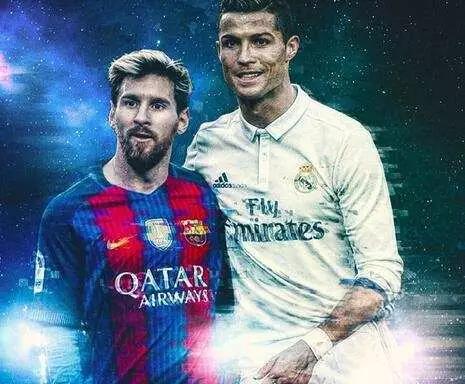 在众人瞩目 在众人瞩目